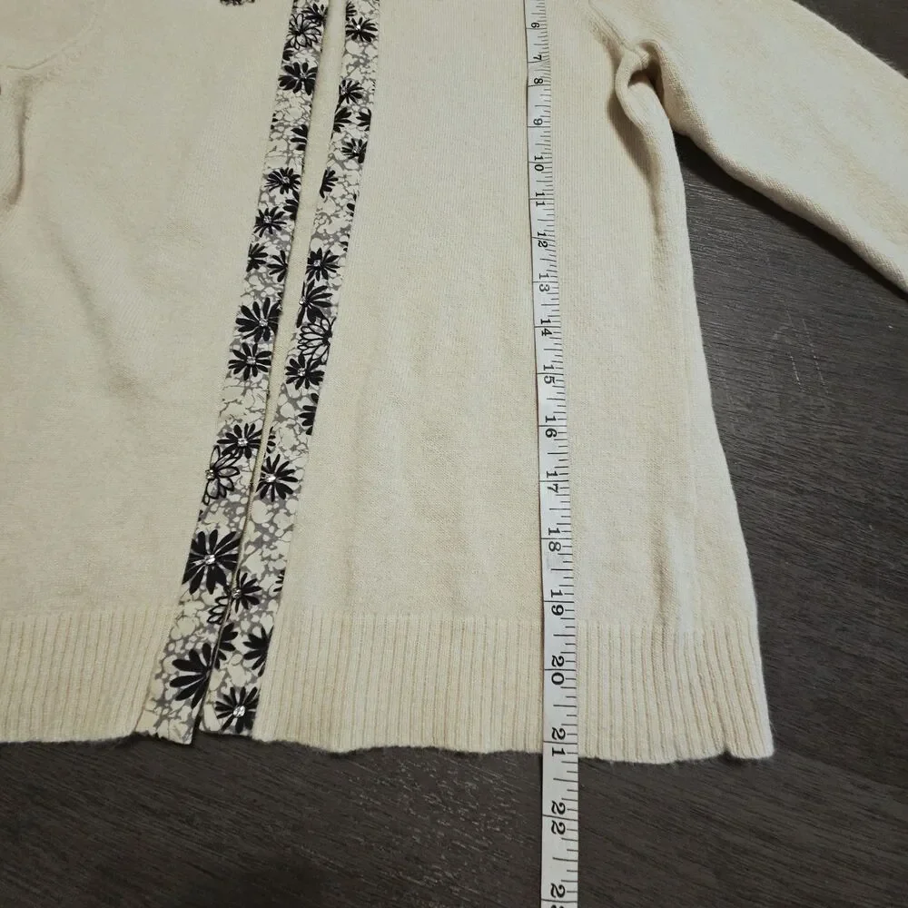 JCrew Merino Wool Rabbit Cashmere Blend Cardigan Off White Applique Button Sz M